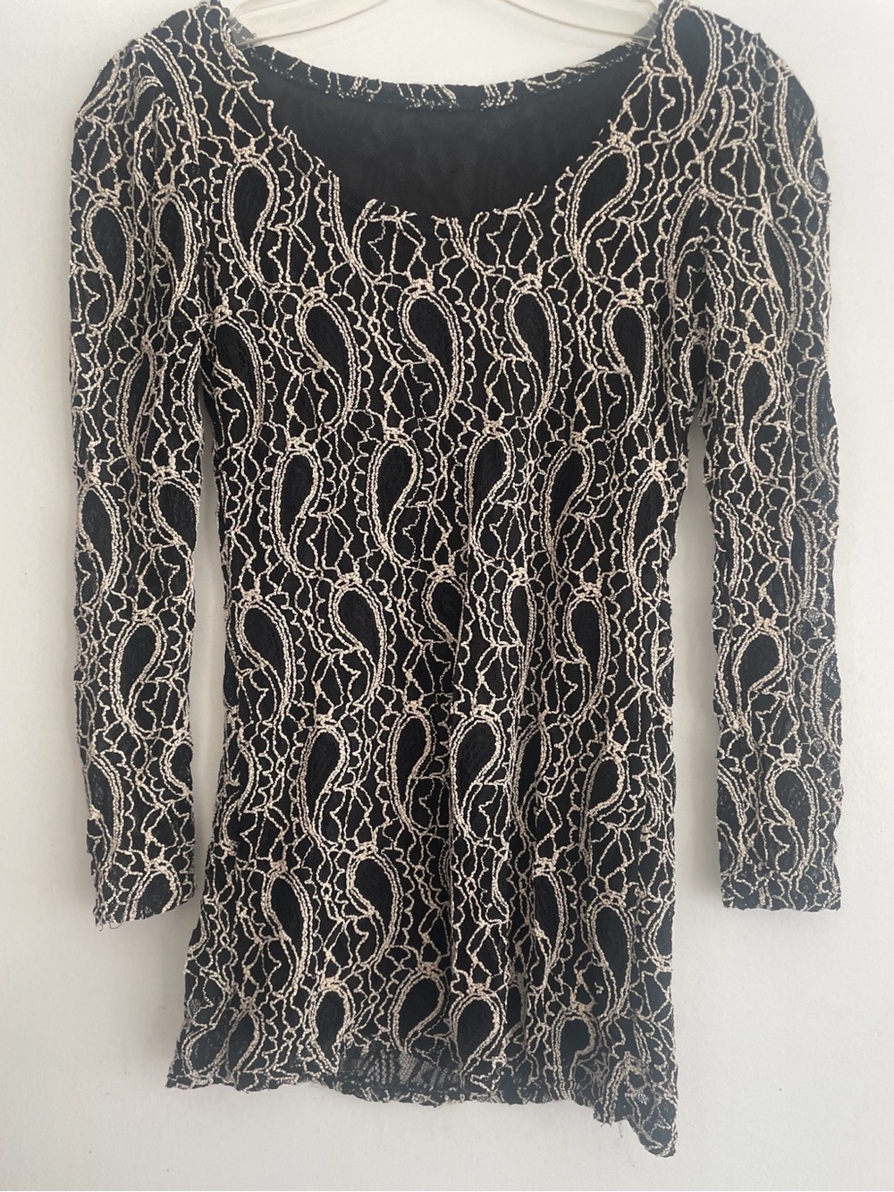 Black Lace Paisley-Print Long Sleeve Scoop Neck Top